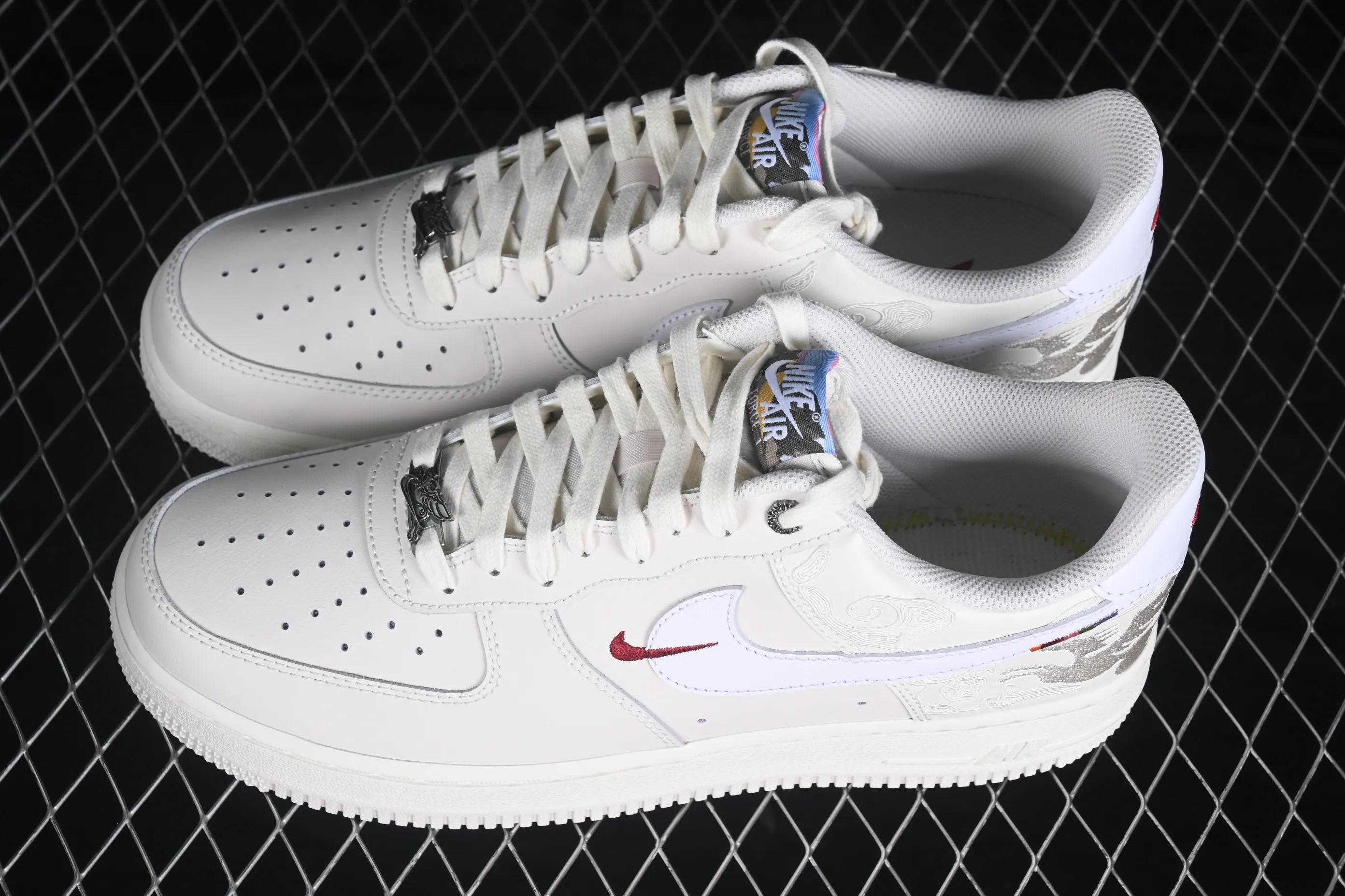 All categories Nk Air Force 1 Air Force series Nk Air Force 1 Low Air Force low-top GX foreign trade version Nike Air Force 1'07 Low Year of the Horse limited edition Air Force 1 low-top casual sneakers IQ1119-011